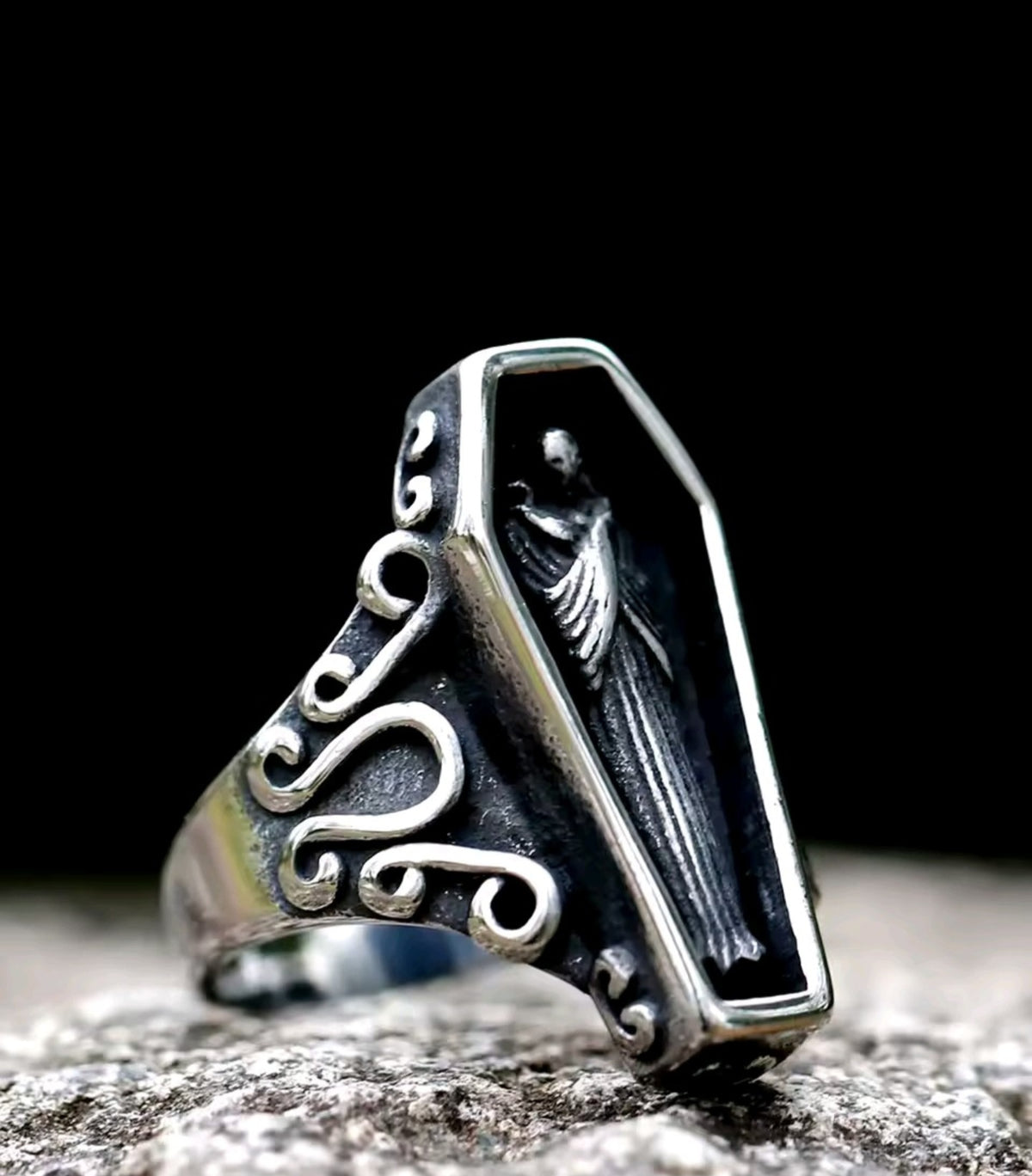 Vampire Coffin Ring